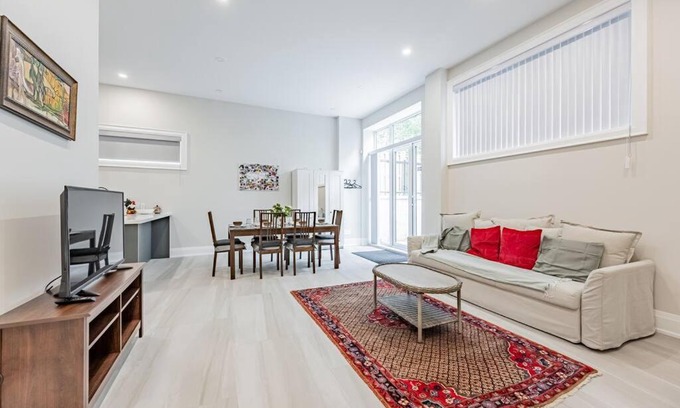 Englemount - Lawrence House | Adorable 2 Bedroom Vacation Home with Free Parking