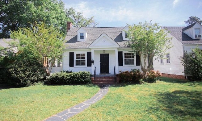 Willow Lawn House | Adorable cape cod in quiet & safe neighborhood. Location, Location, Location!