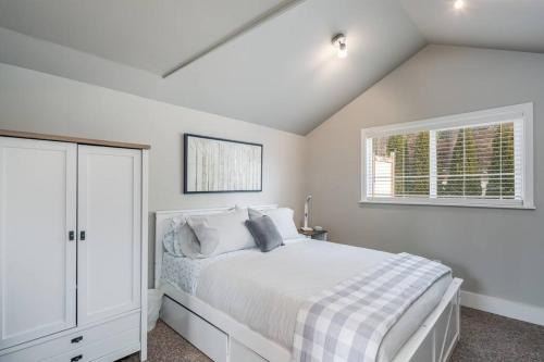 Northwest Everett House | Adorable Cottage near Scenic Waterfront Park