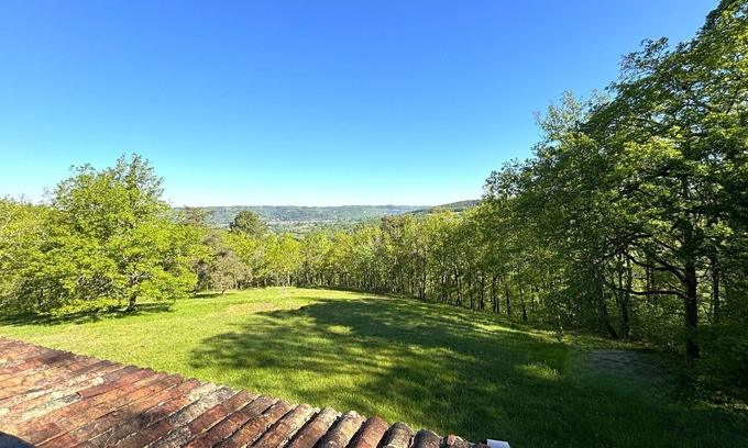 Marnac House | ADORABLE COTTAGE NESTLED IN A SPLENDID COUNTRY SETTING