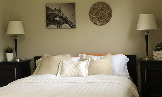 Seafair House | Adorable Haven with backyard view in Richmond. License: 23-016495