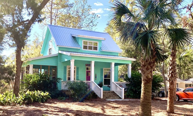 Dauphin Island House | Adorable Lil' Ol' Beach Shack