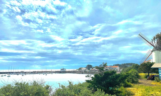 Jard-sur-Mer Apartment | Adorable T2 apartment (45m2) in a residence with panoramic sea view