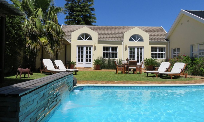 Sun Valley Condo | ADULT ONLY Retreat with quiet garden and pool and solar powered electricity 24/7