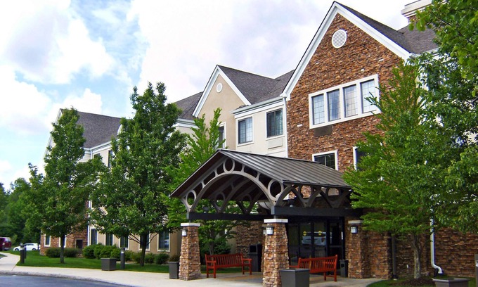 The Galleria Apartment | Adventure Awaits! Private Kitchens, FREE Parking, Pets Allowed, BBQ Facility!