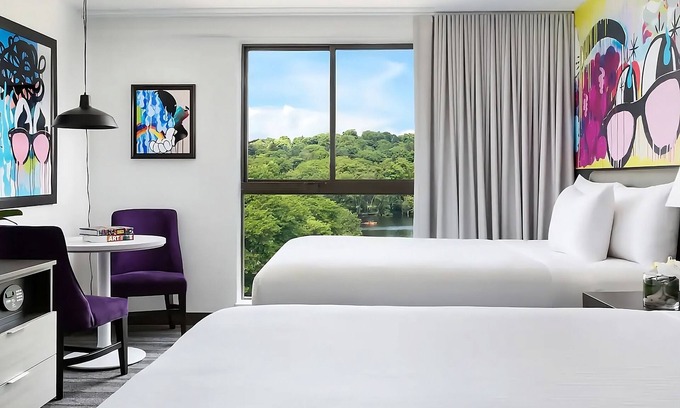 Lower Allston Hotel | Adventure Awaits! Stylish 2 Queen Beds, Near Attractions