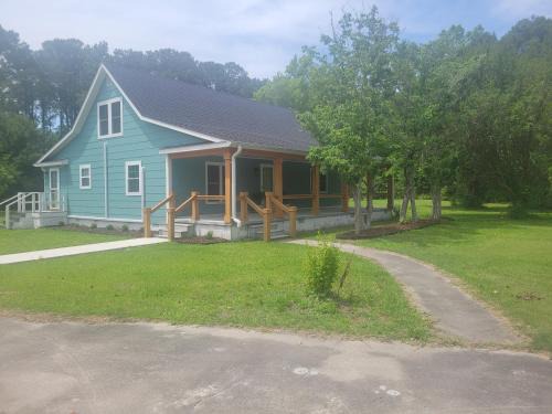 Straits House | Adventure Awaits