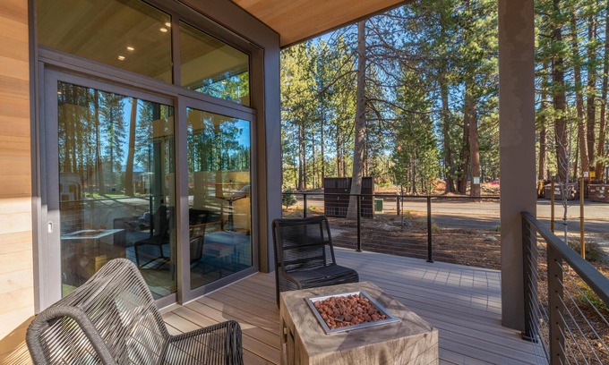 Truckee Cabin | Adventure Cabin 63 - Luxurious Adventure Cabin