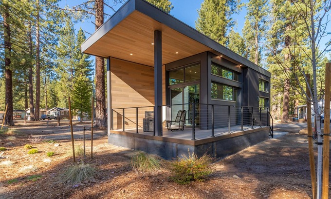 Truckee Cabin | Adventure Cabin 69 - Luxurious Adventure Cabin