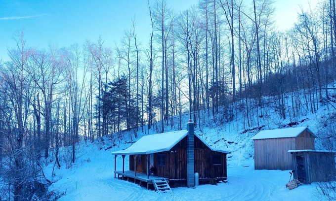 Roan Mountain Cabin | Adventure or Hunting Cabin Bordering National Forest