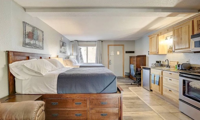 Wisconsin Dells Condo | Adventure Trails