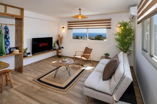 Fira Apartment | Aegean Nest