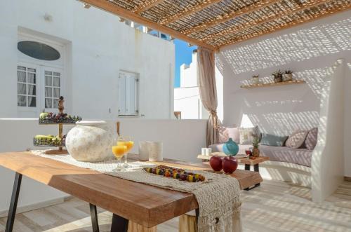 Naxos Apartment | Aegean White Home