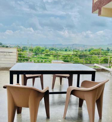 Bhopal House | Aerostay