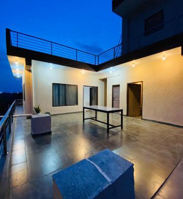 Bhopal House | Aerostay