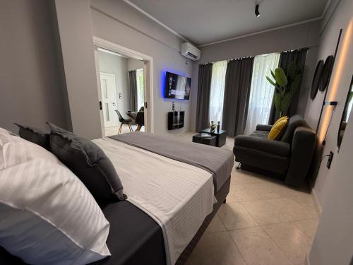 Psirri Apartment | AES Athenean Elegance Suites - Historic Center