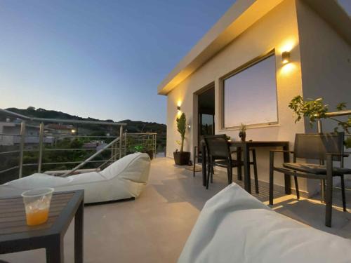Filerimos Apartment | 'Aetheria' Rooftop Resort with sea view