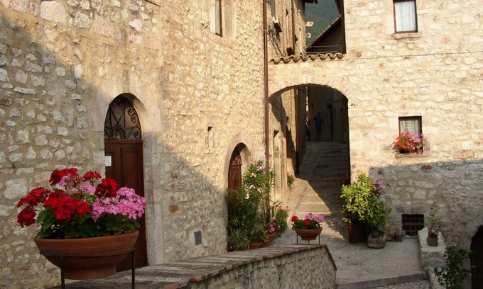 Vallo di Nera House | Affittacamere Nonna Rosa