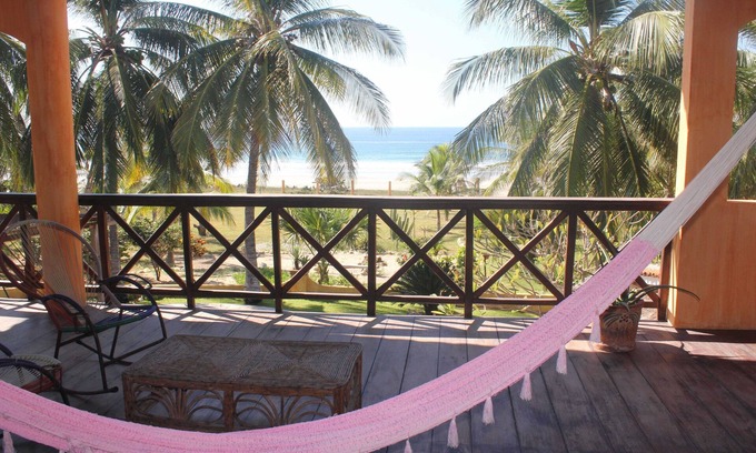 Santa Maria Colotepec House | Affordable Beachfront/Garden Paradise