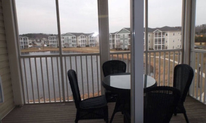 Villages of Five Points House | Affordable condo in a family friendly serene community