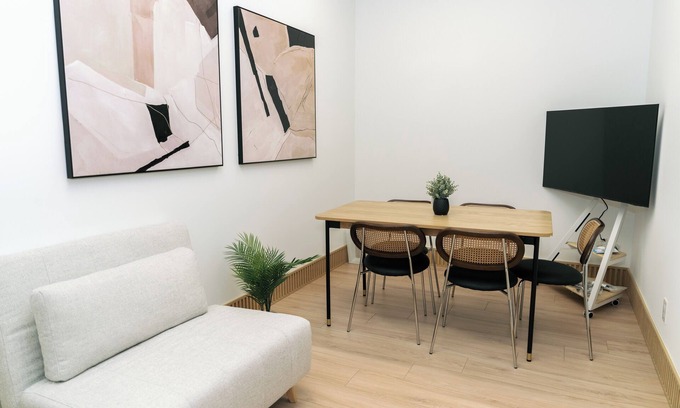 Fairview Apartment | Affordable Cozy Central Location Studio with Futon, 55' TV, Complementary Coffee