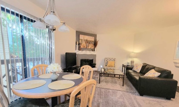 Englewood Condo | AFFORDABLE DTC CONDO - 2ND FLOOR