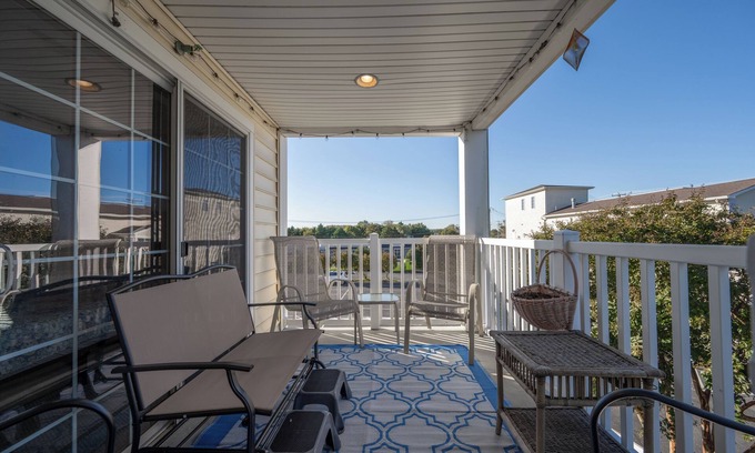 Cedar Neck Condo | AFFORDABLE! JUST SHORT DRIVE TO BEAUTIFUL BETHANY BEACHES - Ocean View, DE