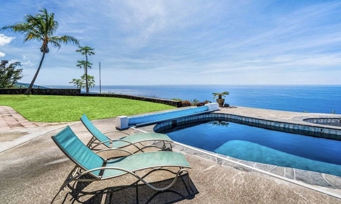 Opihihale Apartment | Affordable Luxury, Fantastic Unobstructed Ocean View with Pool by RedAwning
