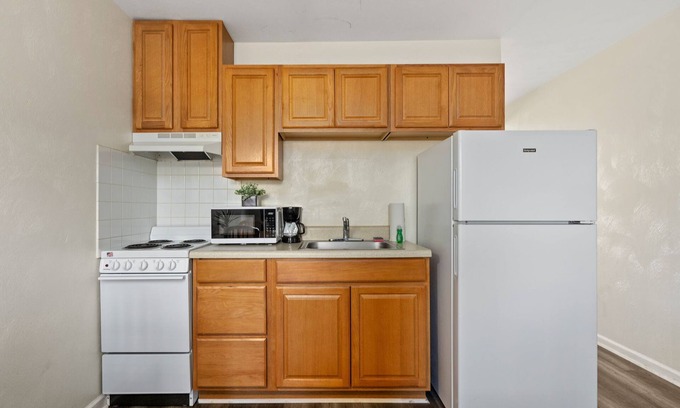 Graham Hotel | Affordable Suites Graham