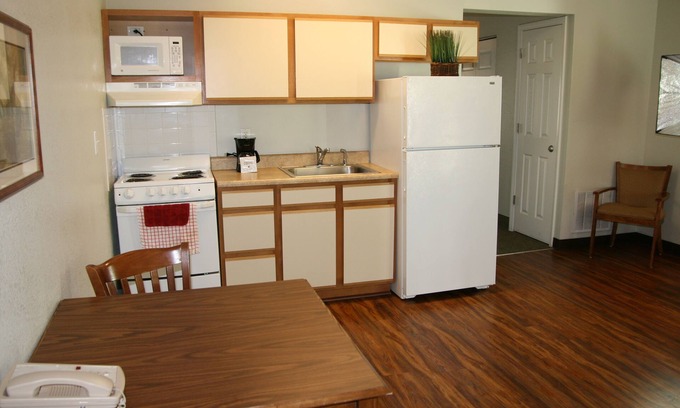 Shelby Apartment | Affordable Suites Shelby