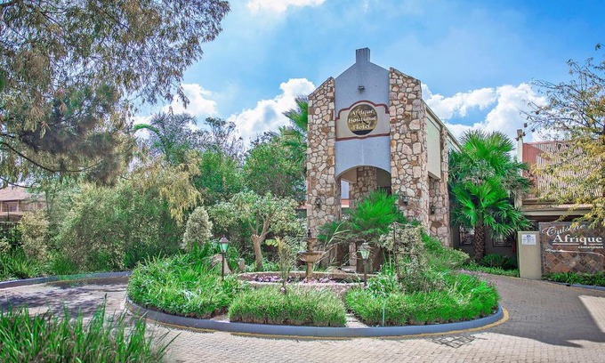 Boksburg Hotel | Afrique Boutique Hotel O.R. Tambo