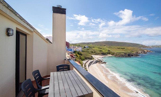 Malpica de Bergantinos Apartment | AG Piso Dúplex A Terraciña de Malpica 1ª Línea mar