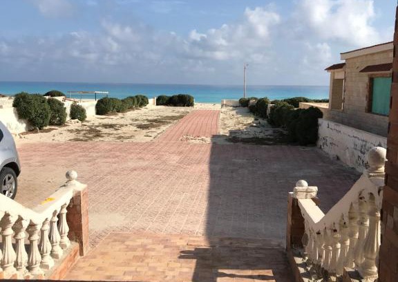 Marsa Matruh Ski Chalet | Ageba Beach Marsa Matrouh Chalet 103 صف اول بحر