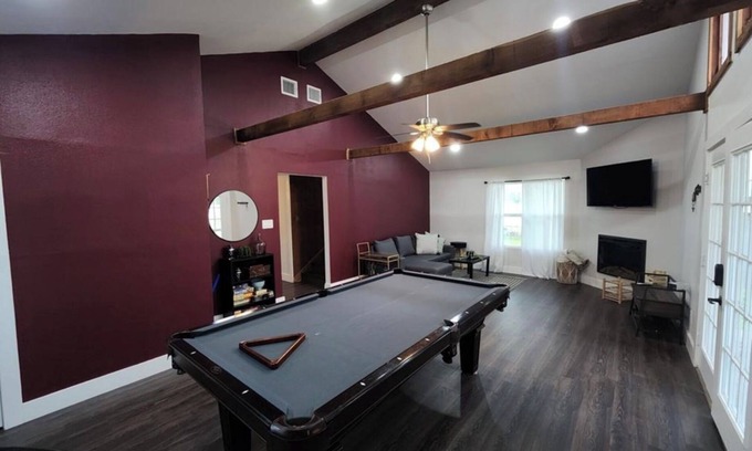 Hearne House | Aggie Lakehouse