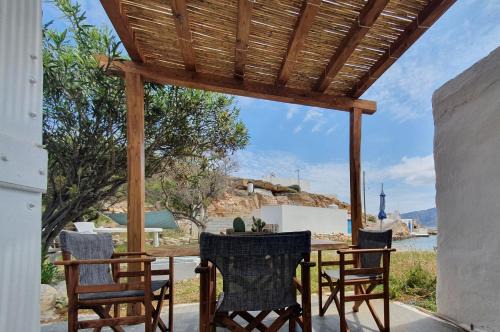 Kimolos House | Agios Nikolaos Beach House Kimolos