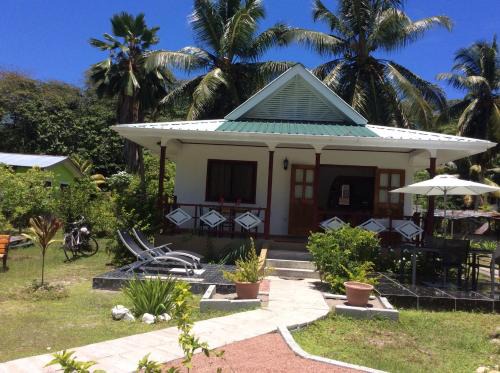 La Digue House | Agnes Cottage - Emerald