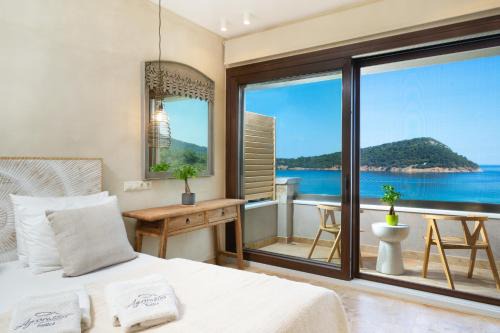 Koinira Hotel | Agorastos Hotel