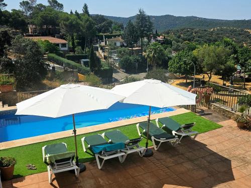 Villaharta Ski Chalet | Agradable Chalet con piscina en Villaharta