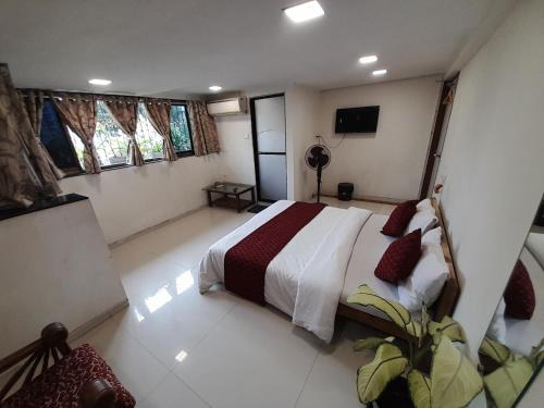 Chembur East House | Agrawal Bhavan Home stay