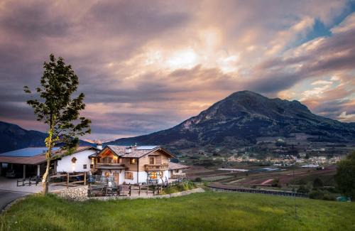 Vigolo Vattaro House | Agritur La Val