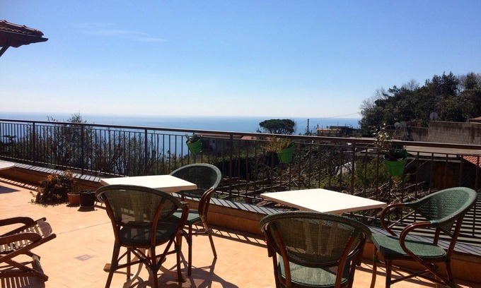 Piano di Sorrento Bed & Breakfast | Agriturismo Belvedere