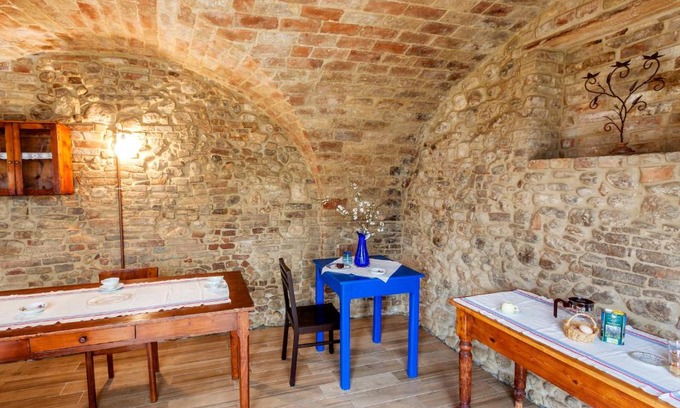Ancarano House | Agriturismo Bio-Melampo