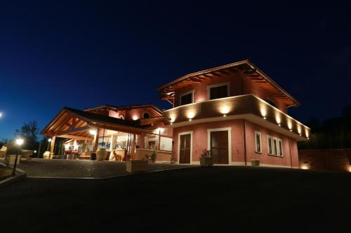 Ceprano House | Agriturismo ciociaro " il colle " HOTEL RISTORANTE
