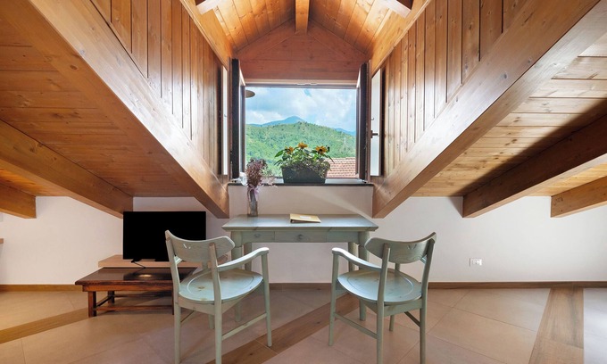 Fisciano Apartment | Agriturismo 'Comfortable Mini Apartment' with Mountain View, Wi-Fi and Air Conditioning