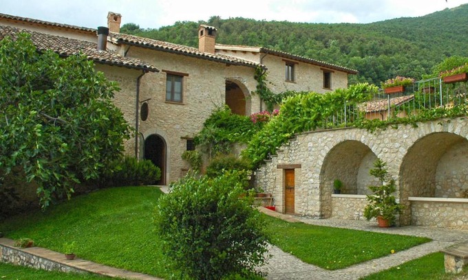 Norcia House | Agriturismo Il Casale Degli Amici