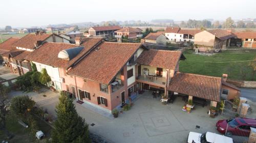 Poirino House | Agriturismo La Ca 'd Majin