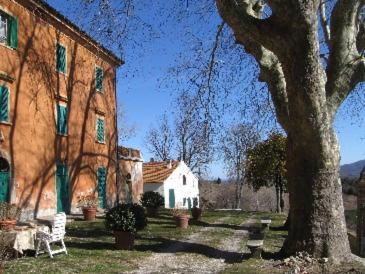 Chianni Apartment | Agriturismo Montevaso Arti e Teatro
