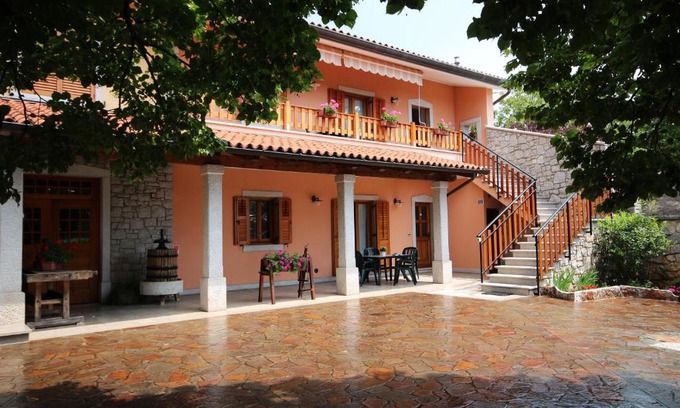 Sales House | Agriturismo Skerlj