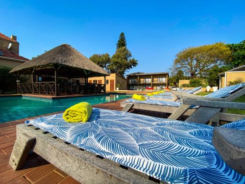 Umkomaas Hotel | Agulhas House & Diving