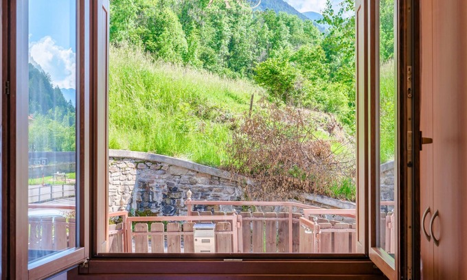 Incudine Apartment | Ai laghetti - Two Bedroom Apartment, Sleeps 4